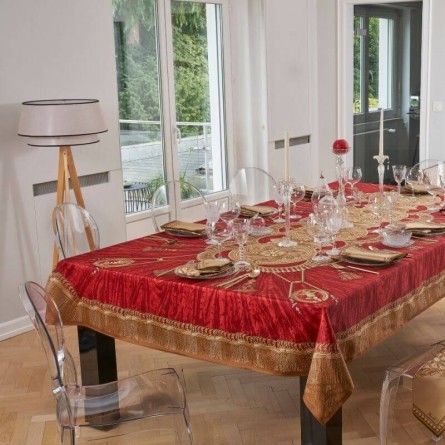 Nabucco Tablecloth