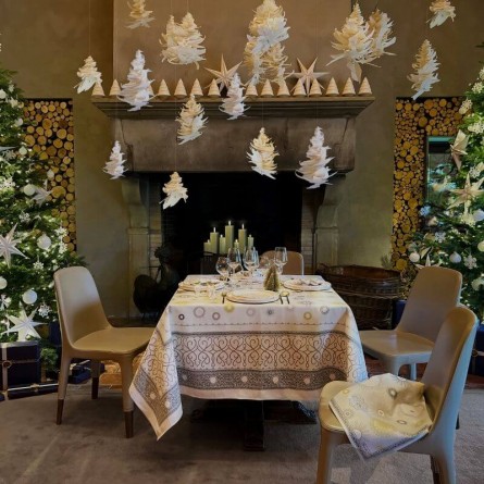 Symphonie Tablecloth