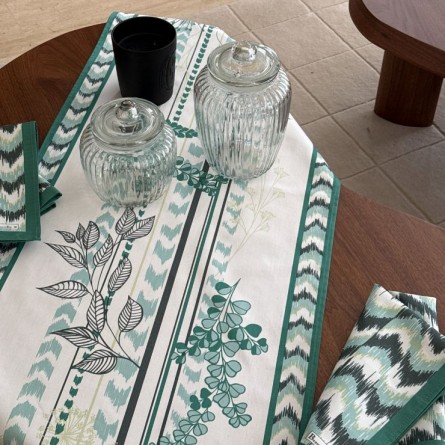 Chemin de table Eucalyptus