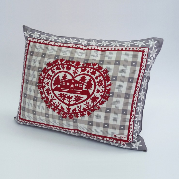 Cortina Cushion 