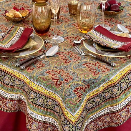 Feuilles de Vigne Tablecloth