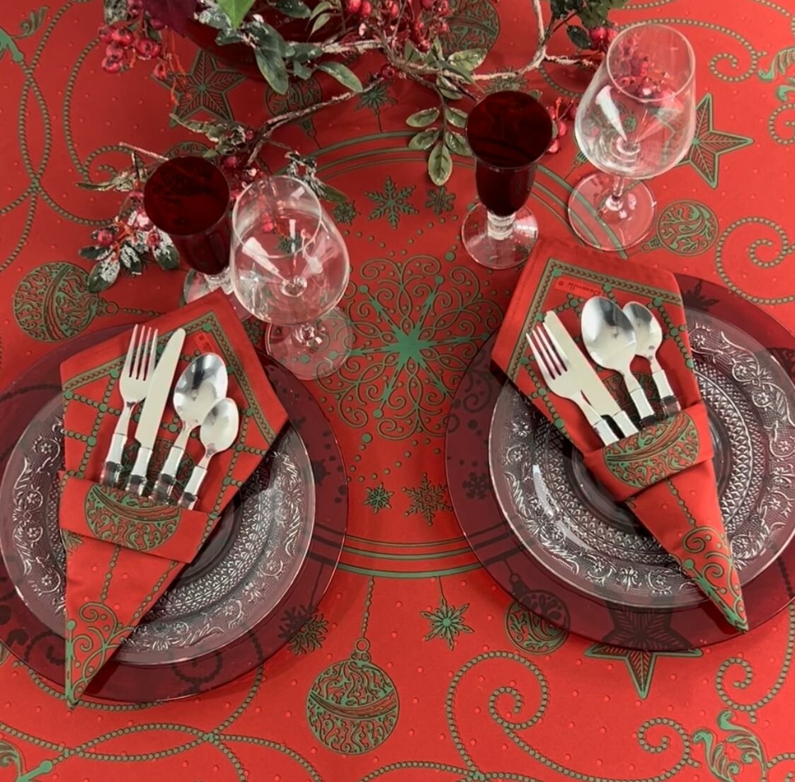 Tutoriel pliage de serviette de table en forme de pochette à couverts